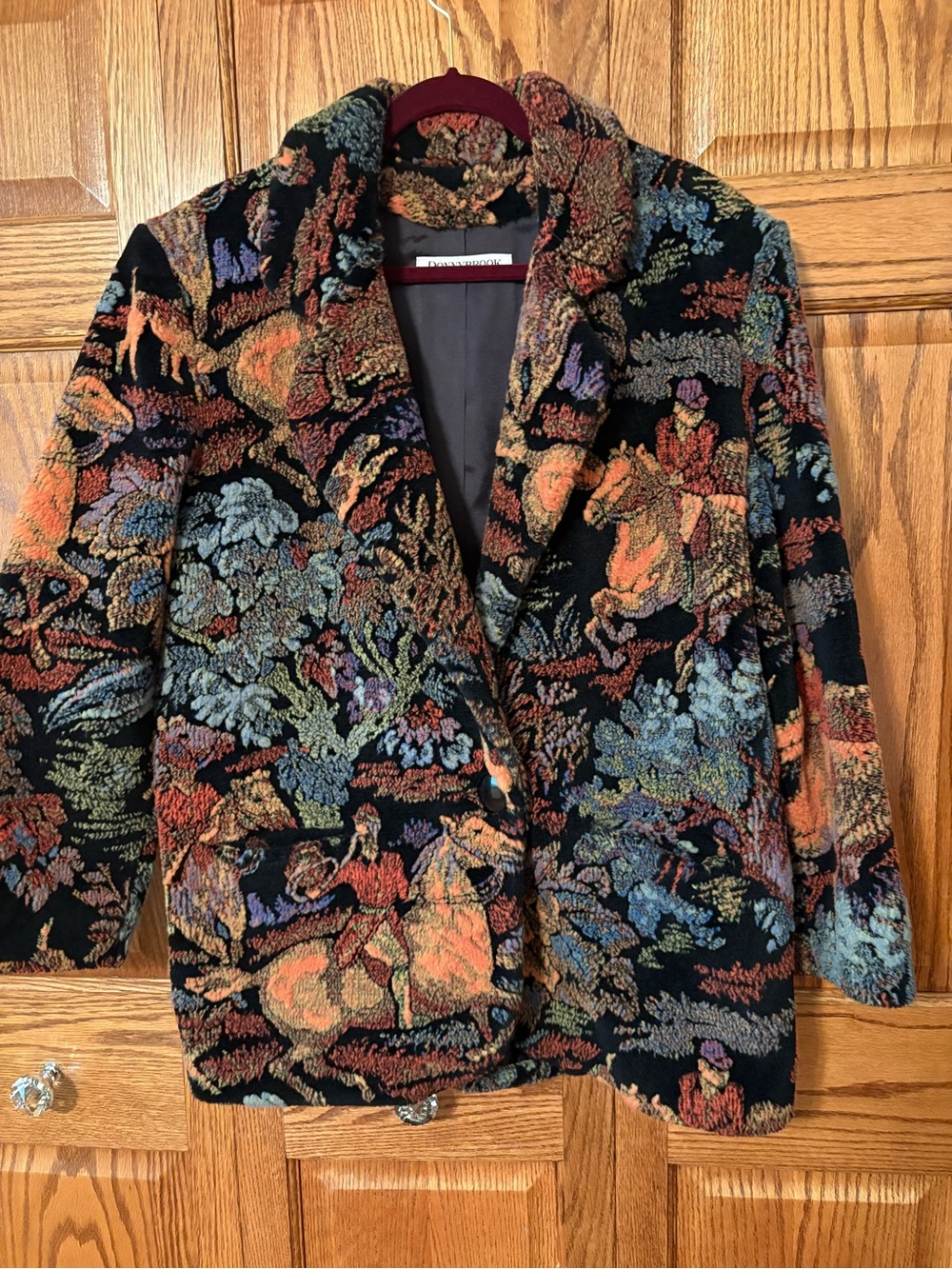 Vintage-Inspired 1980’s Floral Tapestry Blazer - Black Multi